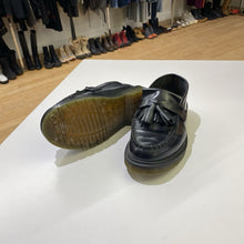 Load image into Gallery viewer, Dr. Martens Adrian loafers 6
