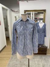 Load image into Gallery viewer, Contemporaine liberty shirt S
