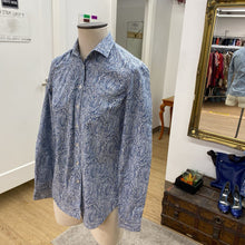 Load image into Gallery viewer, Contemporaine liberty shirt S
