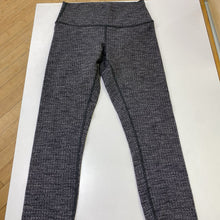 Load image into Gallery viewer, Lululemon Leggings 8
