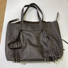 Load image into Gallery viewer, B-low The Belt leather bag
