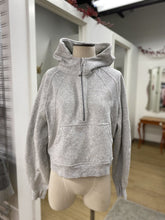 Load image into Gallery viewer, Lululemon crop 1/2 zip hoody M/L
