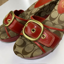 Load image into Gallery viewer, Coach vintage sandals 8
