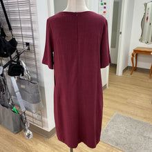 Load image into Gallery viewer, Jennifer Glasgow dress S NWT
