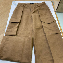 Load image into Gallery viewer, Banana Republic (outlet) Linen Blend wide leg cargo pants NWT 6
