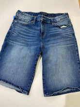 Load image into Gallery viewer, Lucky Brand The Bermuda denim shorts 8
