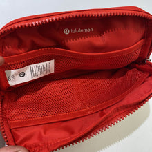 Load image into Gallery viewer, Lululemon everywhere belt bag NWT
