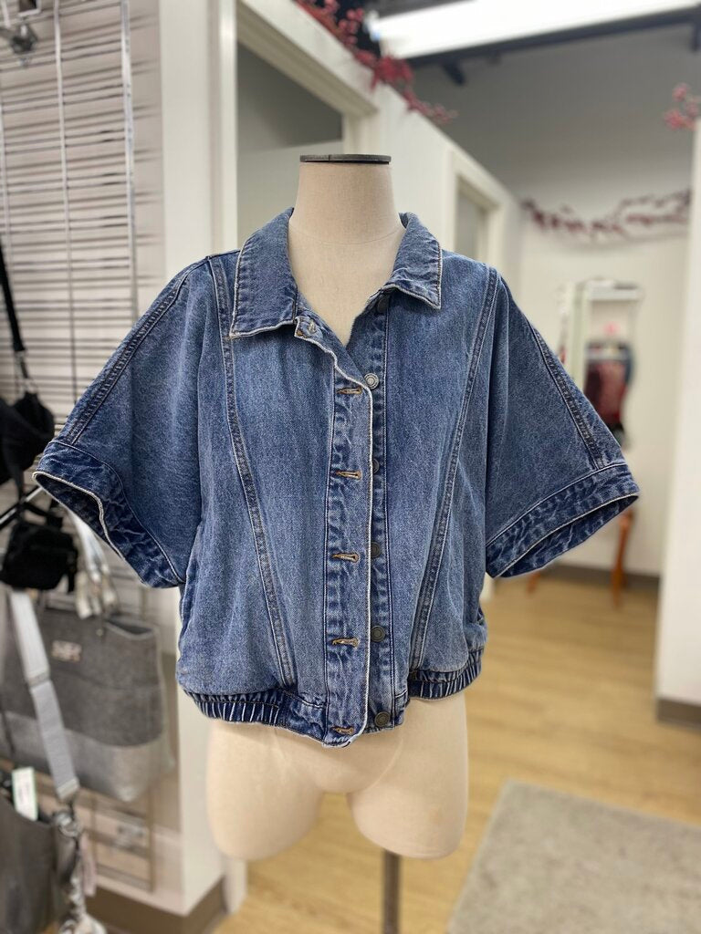 Habitual short sleeve denim jacket XL