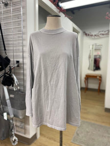 Free People top L