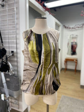 Load image into Gallery viewer, Elie Tahari silk blend top M
