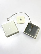 Load image into Gallery viewer, Swarovski necklace w crystal pendant
