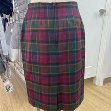 Load image into Gallery viewer, Marks &amp; Spencer vintage wool skirt 12
