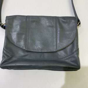 Armstrong & Richardson vintage leather handbag