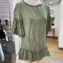 Load image into Gallery viewer, United Colours of Benetton ruffle top S
