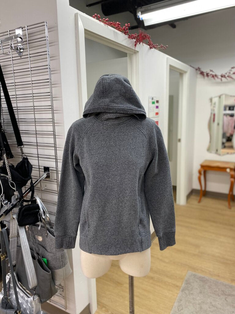 Lululemon cropped 6