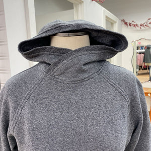 Lululemon cropped 6
