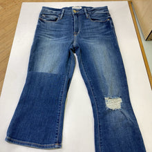 Load image into Gallery viewer, Frame Le Crop Mini Boot jeans 27

