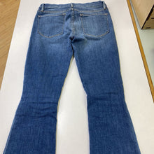 Load image into Gallery viewer, Frame Le Crop Mini Boot jeans 27
