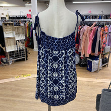 Load image into Gallery viewer, BB Dakota multi print top/tunic L
