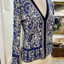 Load image into Gallery viewer, Tory Burch cropped sweater S
