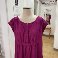Load image into Gallery viewer, Gap dress 10

