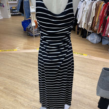 Load image into Gallery viewer, Lord &amp; Taylor maxi dress S
