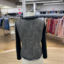 Load image into Gallery viewer, Chicos sweater blazer 0
