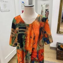 Load image into Gallery viewer, Avena Printed Dress XXL NWT
