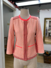 Load image into Gallery viewer, Elie Tahari tweed blazer 2
