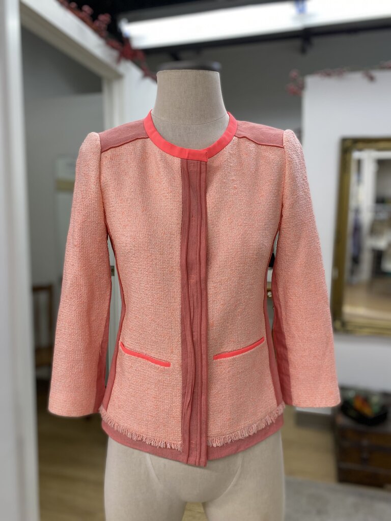 Elie Tahari tweed blazer 2