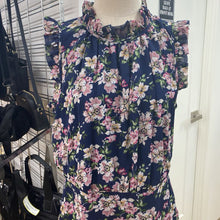 Load image into Gallery viewer, Ali&amp;Jay lined floral jumpsuit L
