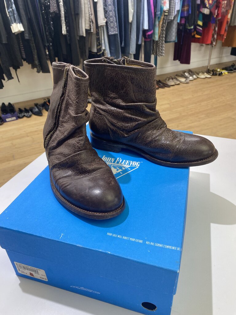 John Fluevog Living Gusset Ankle boots 38