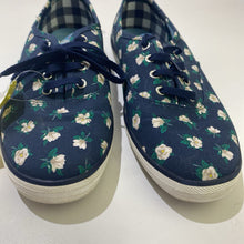 Load image into Gallery viewer, KEDS x Draper James floral sneakers 7
