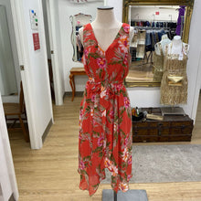 Load image into Gallery viewer, Eliza J floral asymmetrical hem dress 12
