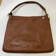 Load image into Gallery viewer, Fossil pebbled leather handbag
