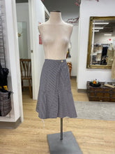 Load image into Gallery viewer, Babaton wrap skirt 0
