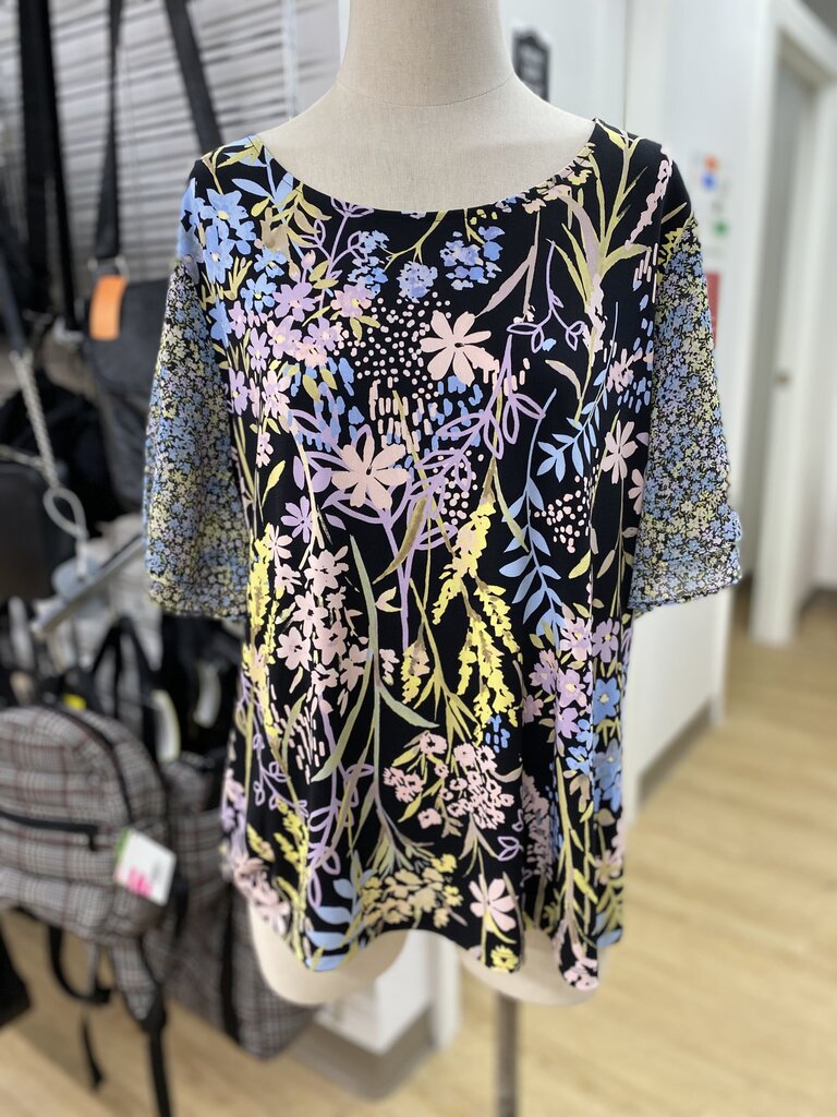 Calvin Klein multi print top XL