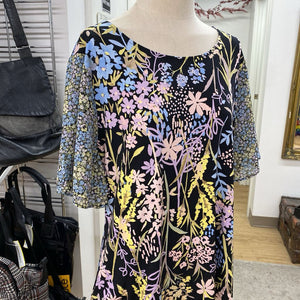 Calvin Klein multi print top XL