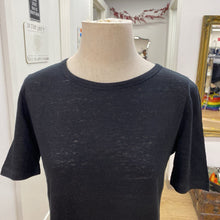 Load image into Gallery viewer, Banana Republic linen top S
