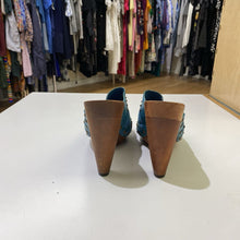 Load image into Gallery viewer, Nine West studded clogs 8
