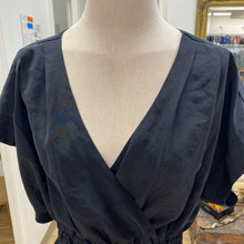 Load image into Gallery viewer, Wilfred silk dress M

