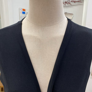 DKNY open sides vest S NWT