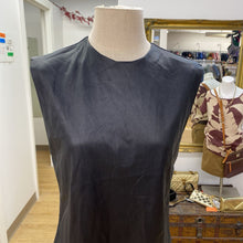 Load image into Gallery viewer, Dynamite pleather top S
