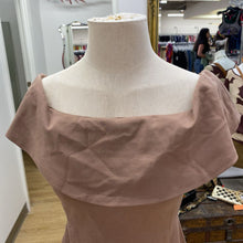 Load image into Gallery viewer, Babaton fitted dress 6
