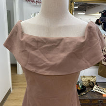 Load image into Gallery viewer, Babaton fitted dress 6

