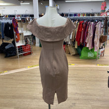 Load image into Gallery viewer, Babaton fitted dress 6

