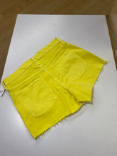 Load image into Gallery viewer, Gap denim shorts 10 NWT
