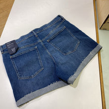 Load image into Gallery viewer, Gap denim shorts 12 NWT

