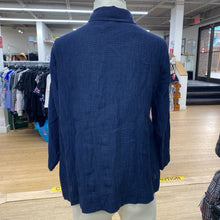 Load image into Gallery viewer, Eileen Fisher oversized linen top XXS
