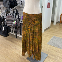 Load image into Gallery viewer, Tribal mesh overlay skirt L
